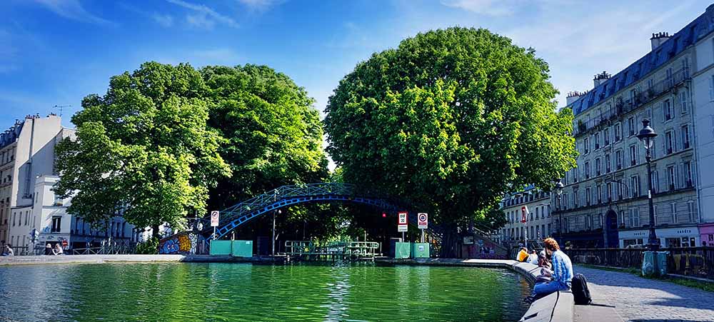 Team building à Paris insolite : balade touristique au Canal Saint-Martin