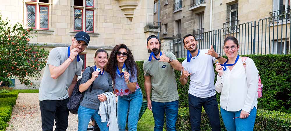 Team building games: Treasure hunt in Paris Marais district