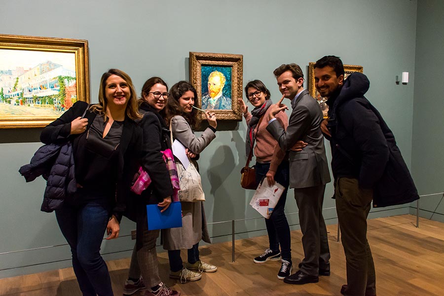 orsay museum team building adult scavenger hunt in paris