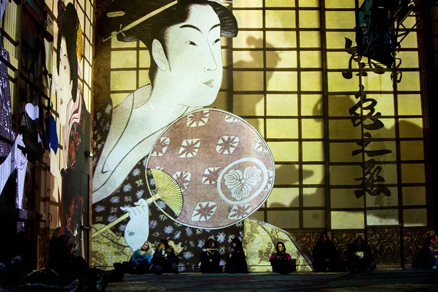 Starry Night The Van Gogh Exhibition At Atelier Des Lumieres