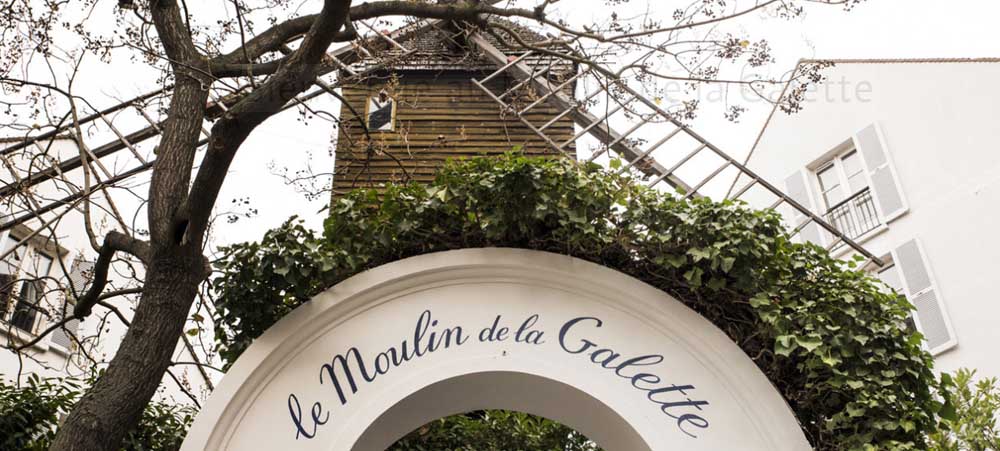 Le Moulin de la Galette restaurant: an emblem of Montmartre