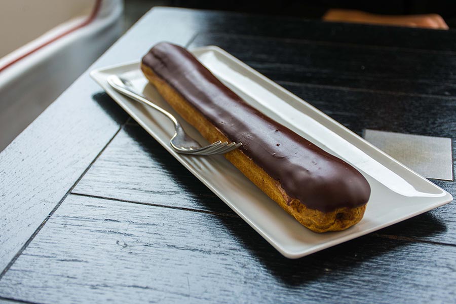 restaurant avec vue le café marly éclair géant