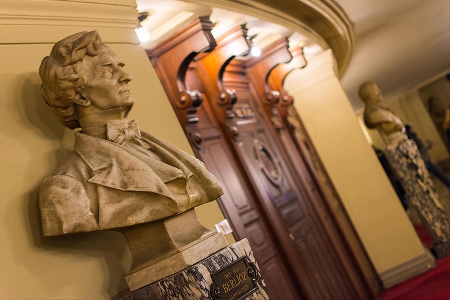 Berlioz chest statue Opera Garnier