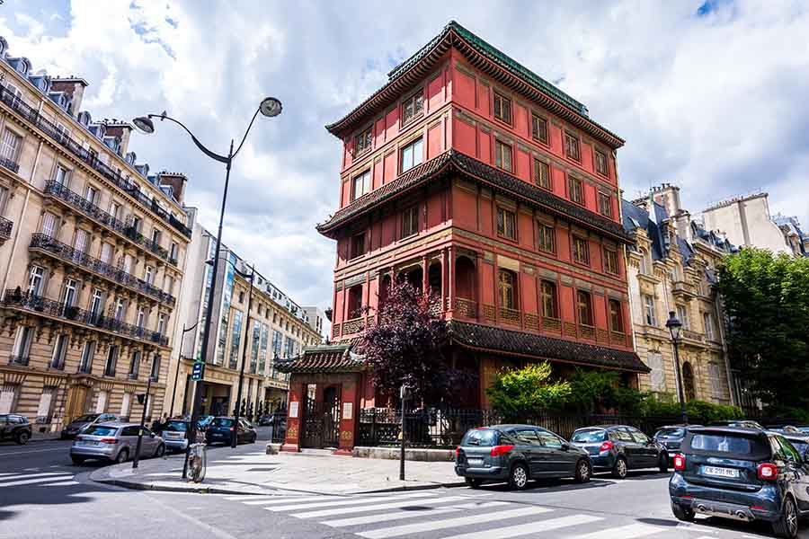 immeuble insolite Paris pagode chinoise vue d'ensemble