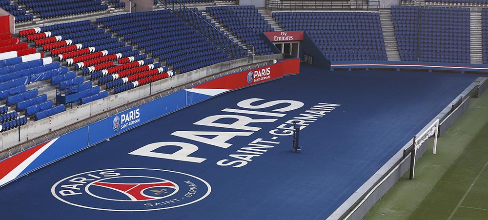 Unusual activity in Paris for companies: lunch and visit of the Parc des Princes Stadium