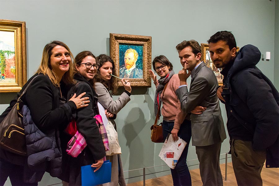 Winter Team building in Paris Orsay Museum treasure hunt