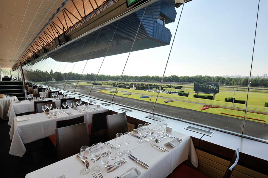 Panoramic view of the Vincennes racecourse