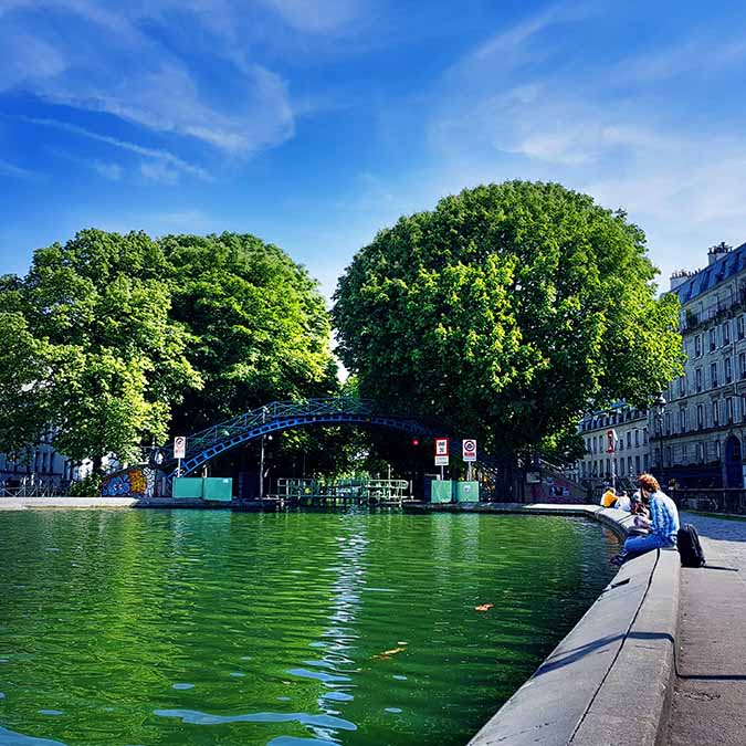 team building activities in Paris canal saint martin scavenger hunt 8 to 60 people