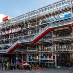 Indoor team building in Paris at the Centre Pompidou museum: artistic challenge