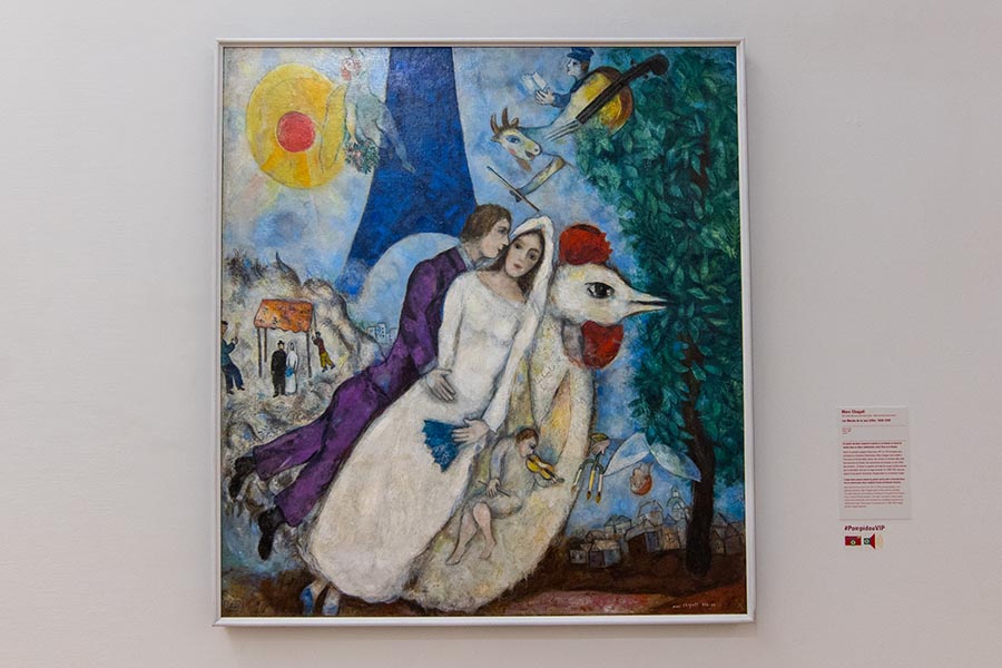 les mariés de la tour eiffel marc chagall exposé centre pompidou