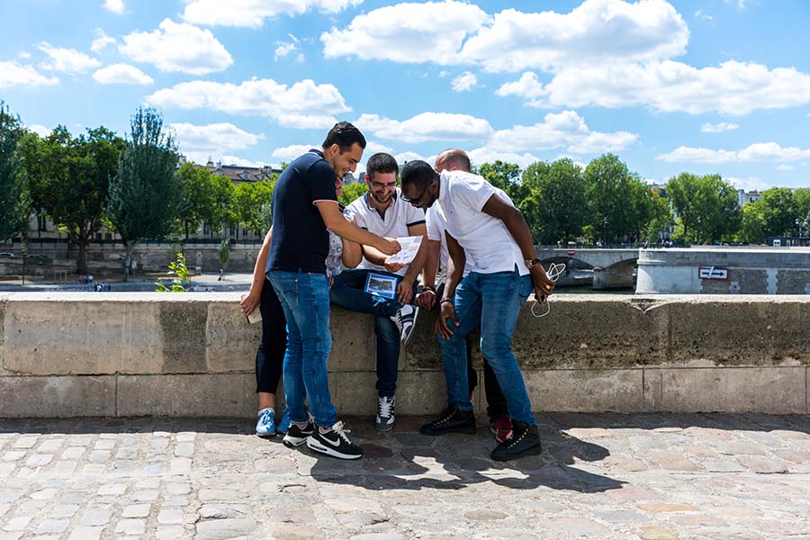 chasse au trésor team building quartier notre dame et ses iles