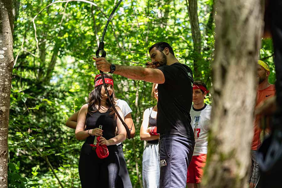 team building survie tir à l'arc en équipe