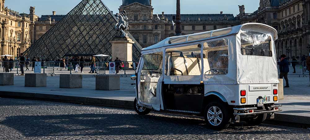 Atypical team building: get prepared to board a tuk tuk in Paris