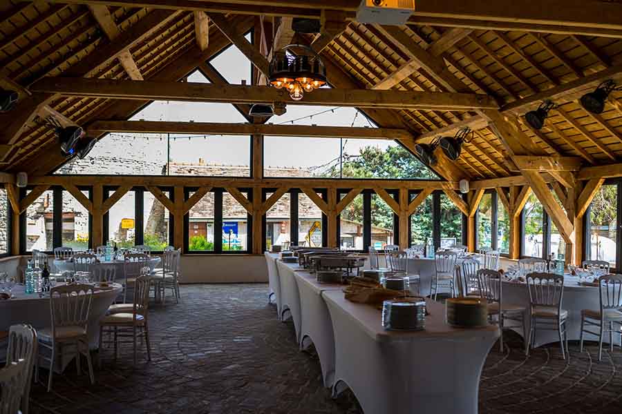 salle buffet déjeuner séminaire journée d'étude