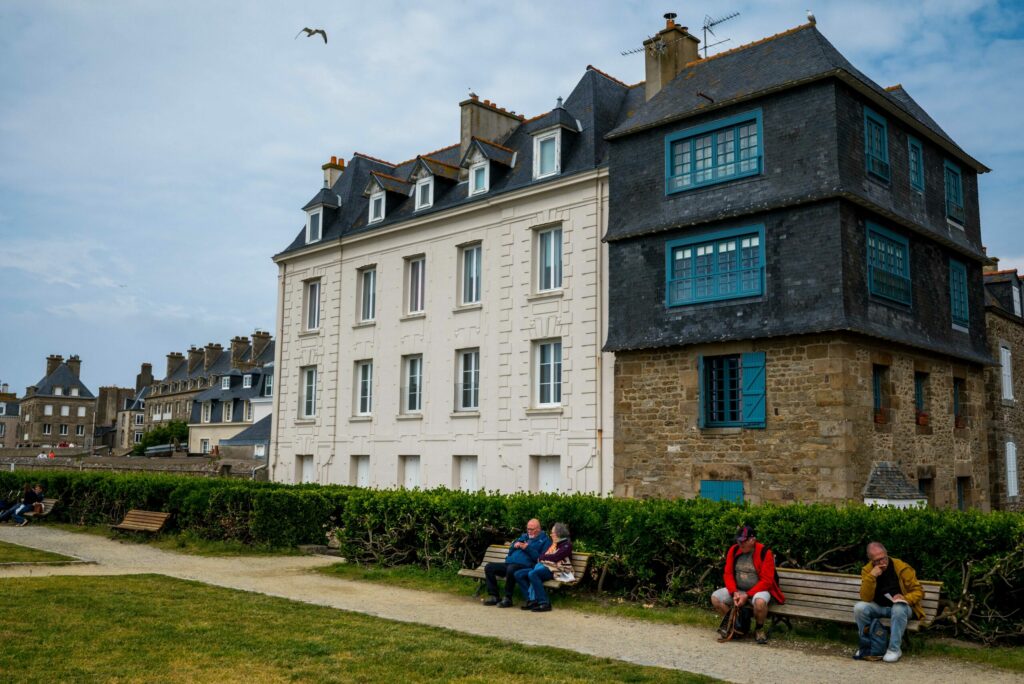 activité entreprise saint malo maison typique