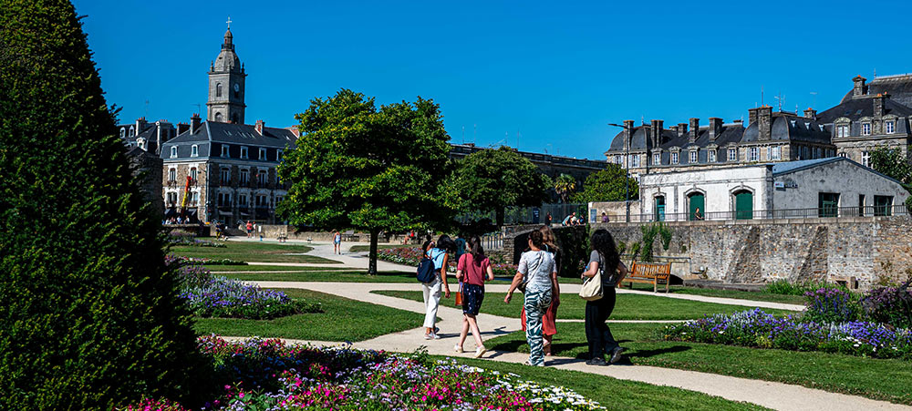 Jeu de piste Vannes : découvrez la fusion de l’histoire et de l’art au cœur d’une ville pétillante