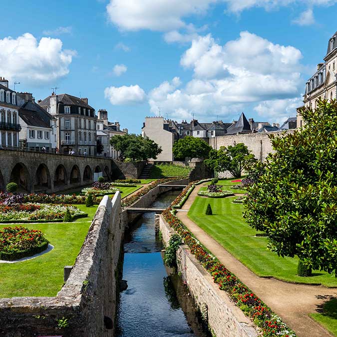 team building Vannes vue jardin du chateau de l'hermine