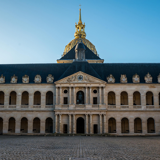 Invalides scavenger hunt